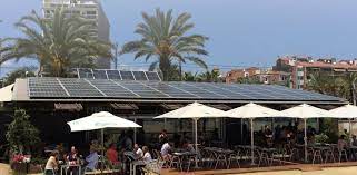 RestaurantePlayaConPaneles